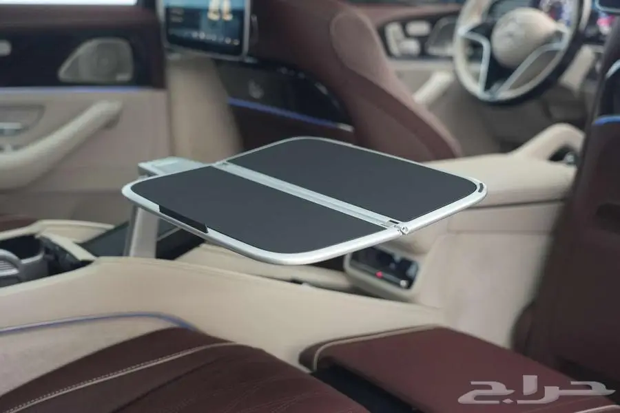 مرسيدس مايباخ GLS 600 موديل 2025 أصفار خليجي أخضر ذهبي 13