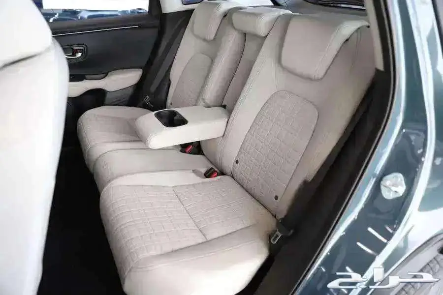 هوندا ZR-V LX موديل 2024 6