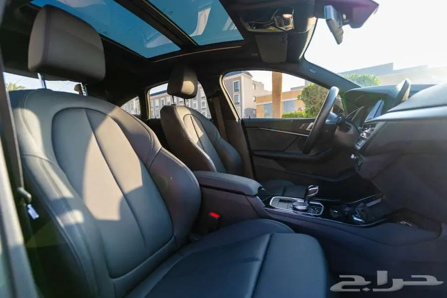BMW 218 M KIT 2024 اسود سعودي ممشي قليل 5