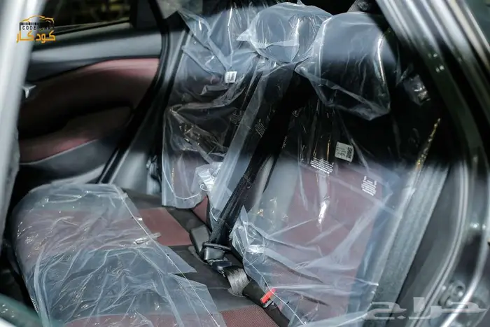 تويوتا اوربان كروزر GLX 2025 29