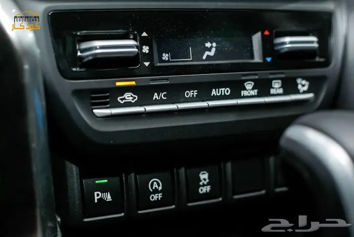 تويوتا اوربان كروزر GLX 2025 21