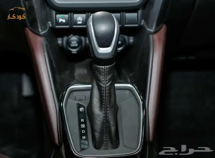 تويوتا اوربان كروزر GLX 2025 18