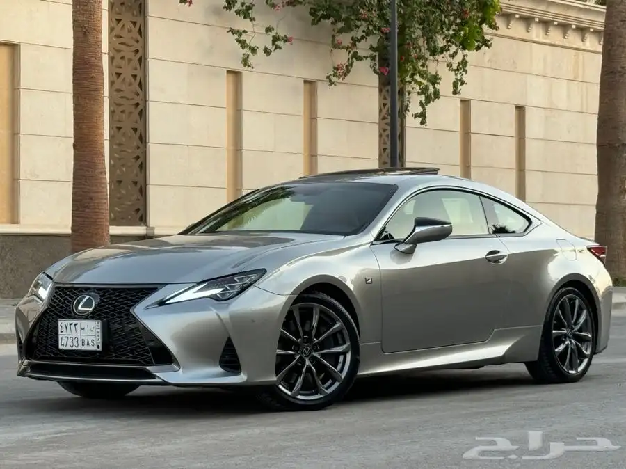 لكزس RC350 F موديل 2020 ممشى 70 الف تشيكات وكاله 51