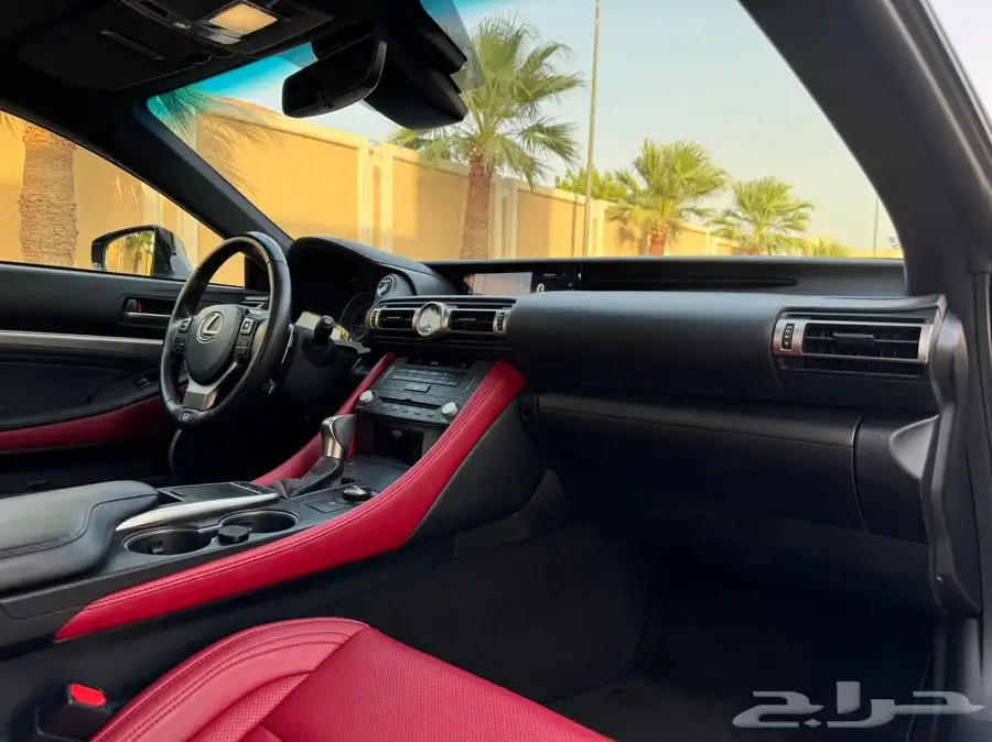 لكزس RC350 F موديل 2020 ممشى 70 الف تشيكات وكاله 34