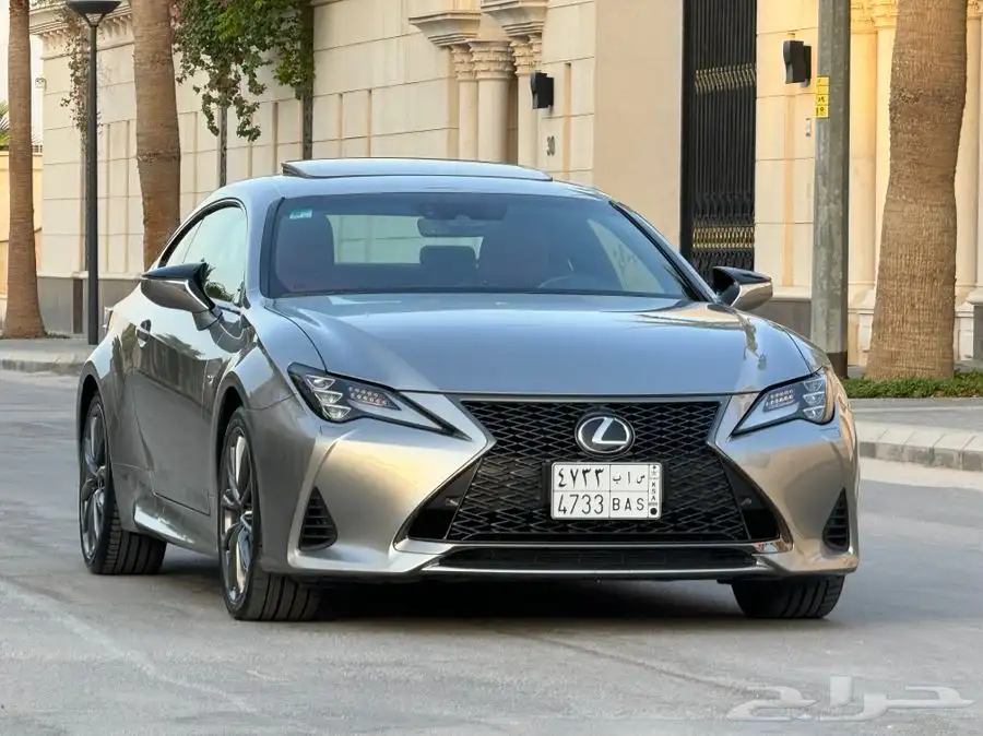 لكزس RC350 F موديل 2020 ممشى 70 الف تشيكات وكاله 28