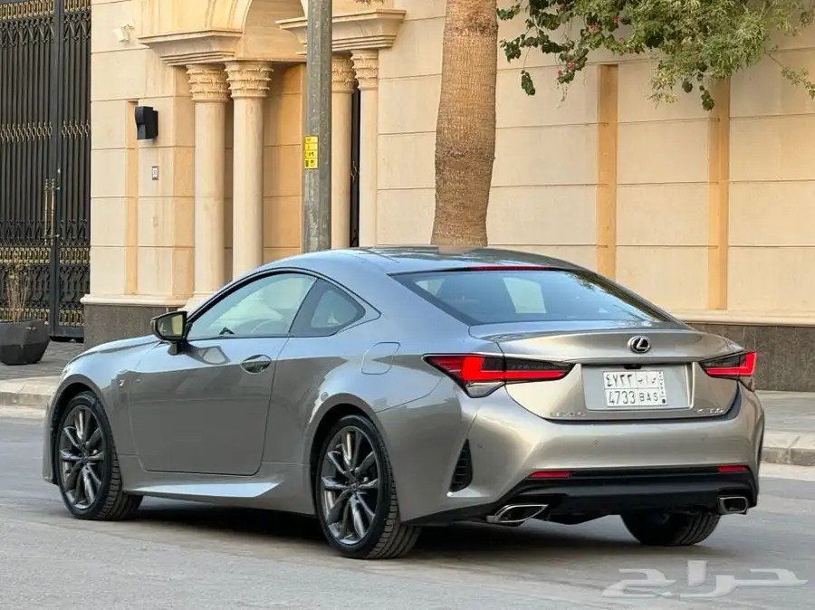 لكزس RC350 F موديل 2020 ممشى 70 الف تشيكات وكاله 12