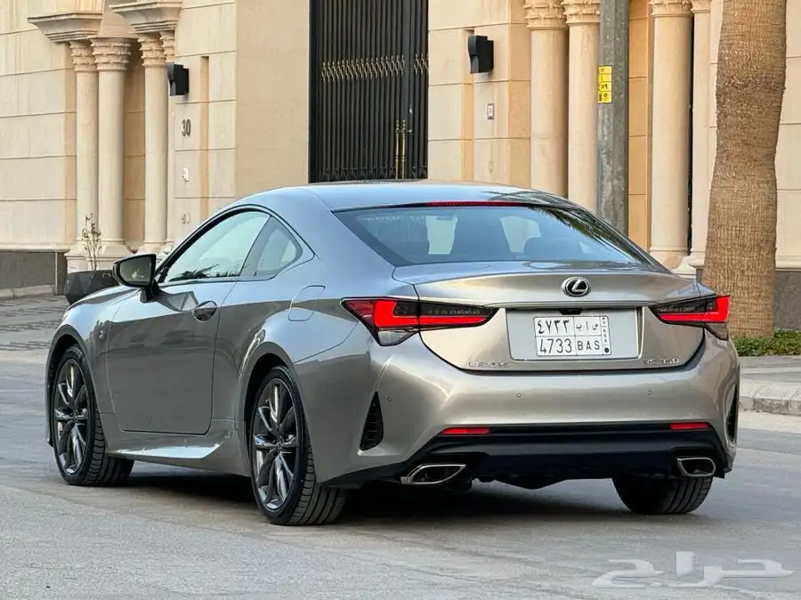 لكزس RC350 F موديل 2020 ممشى 70 الف تشيكات وكاله 13