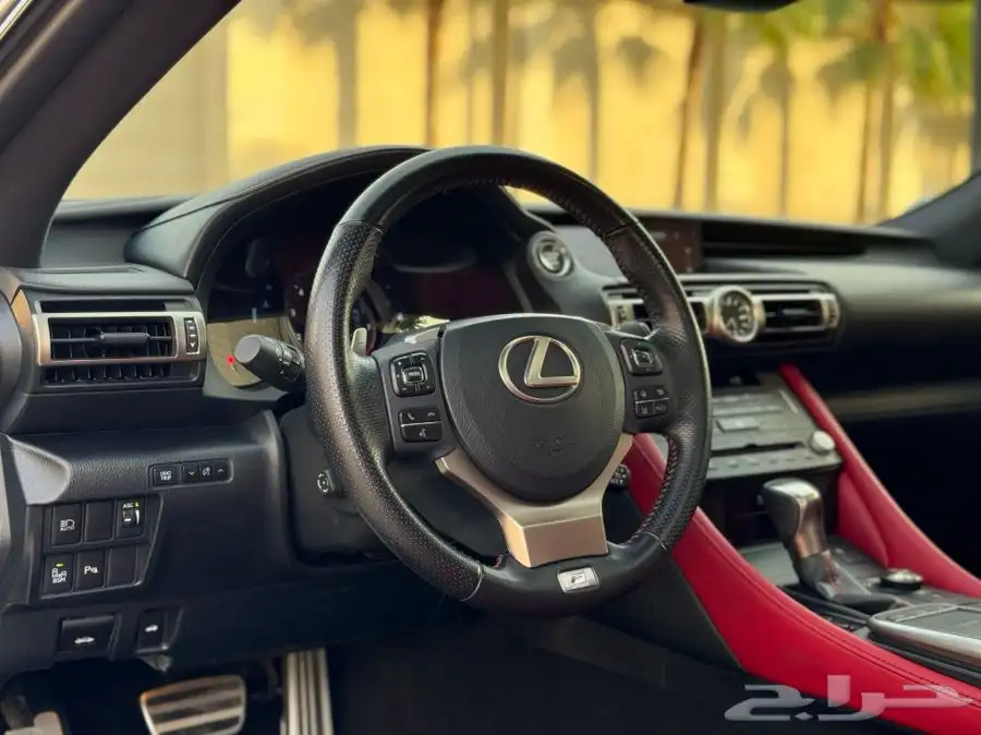 لكزس RC350 F موديل 2020 ممشى 70 الف تشيكات وكاله 42