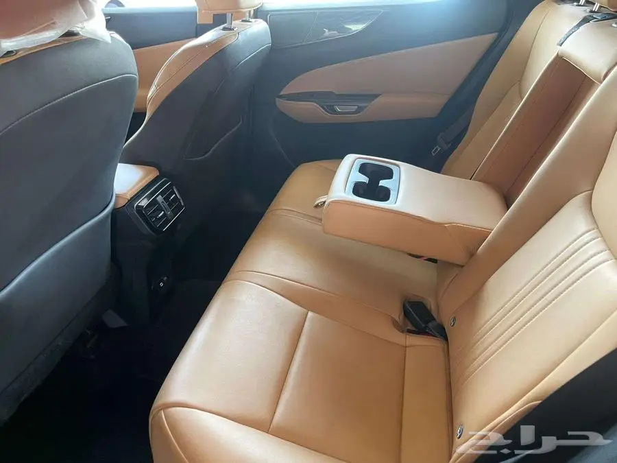 لكزس NX350 موديل 2024 19