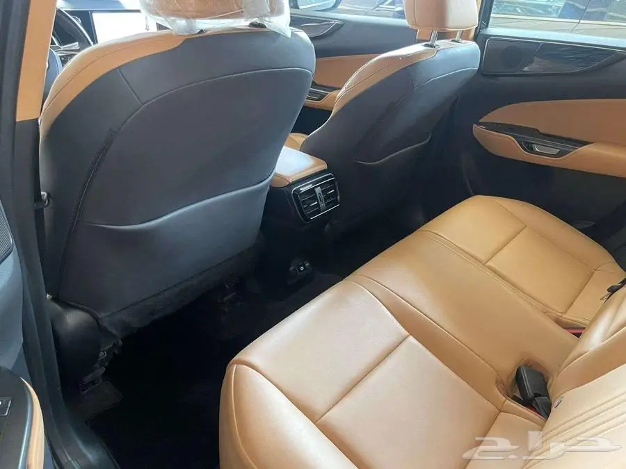 لكزس NX350 موديل 2024 18