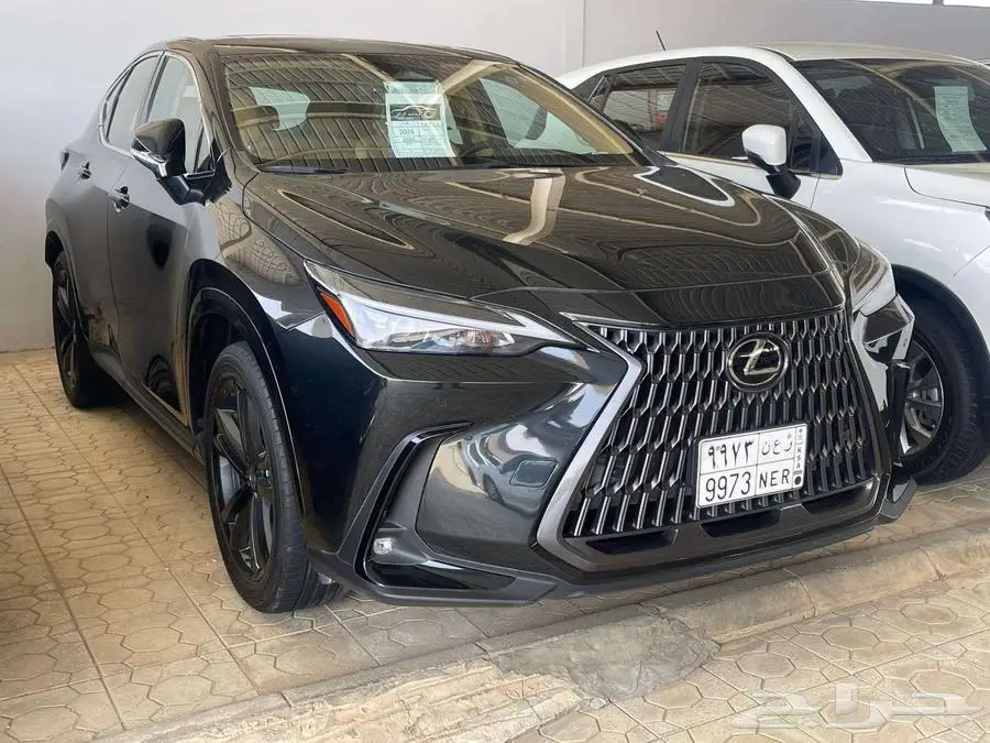 لكزس NX350 موديل 2024 1