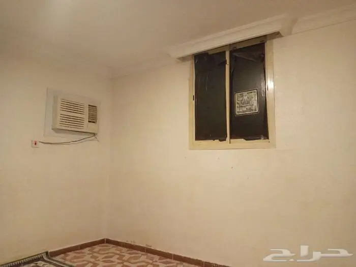 للبيع شقتين صك واحد 220م حي الدار البيضاء 5