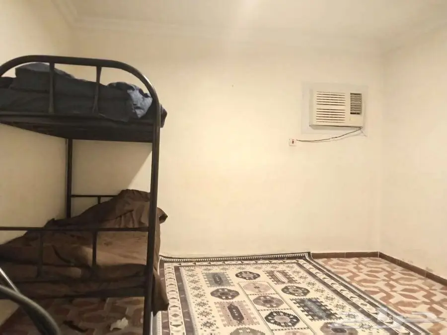 للبيع شقتين صك واحد حي الدار البيضاء 1