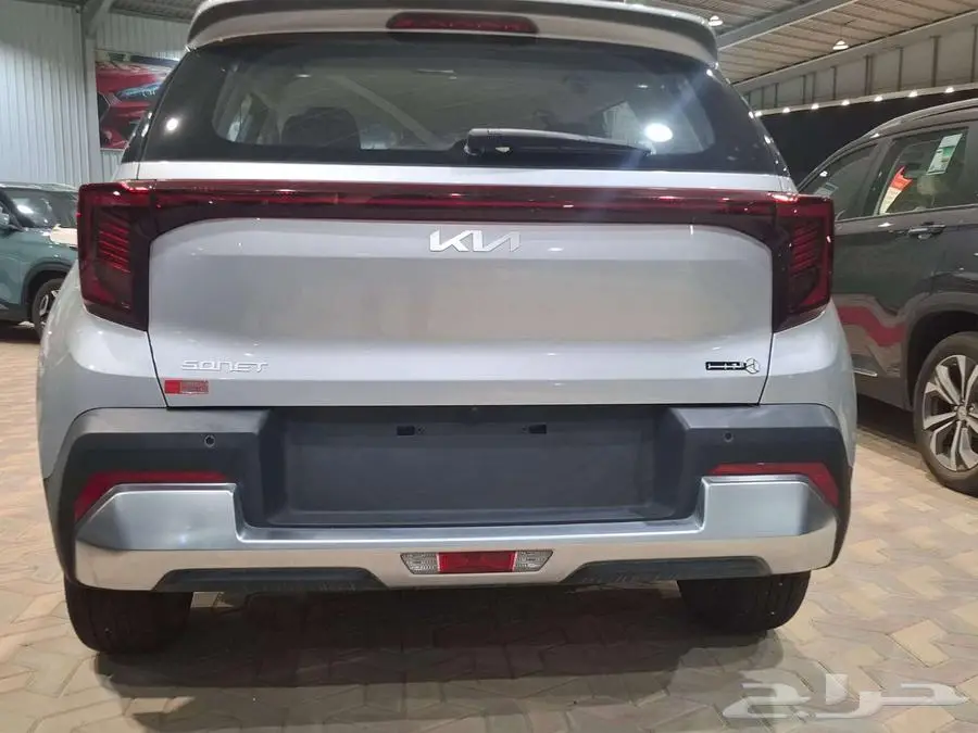 كيا سونيت EX 1