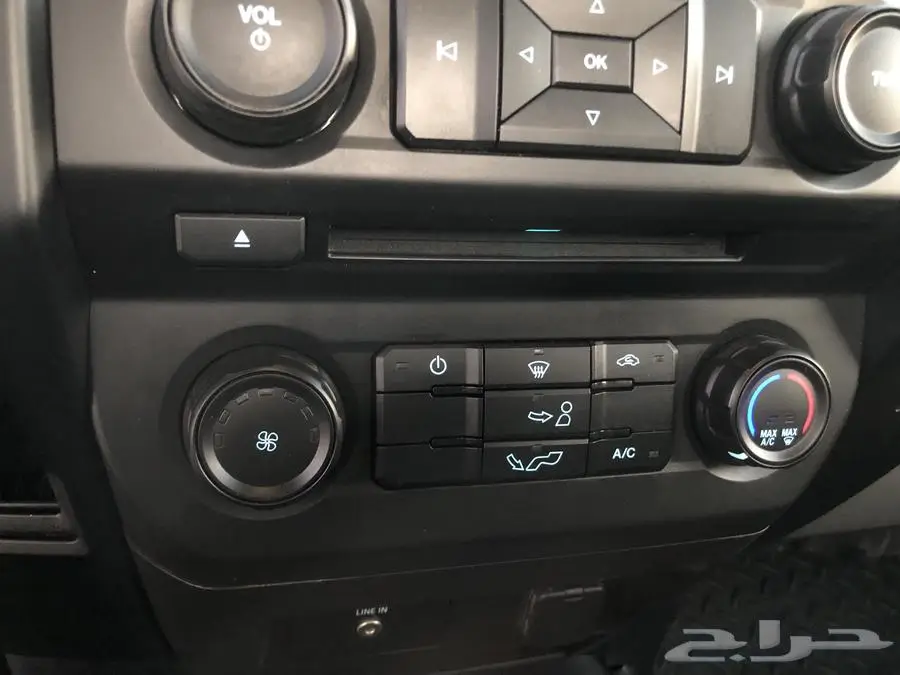 فورد F150 غماره 2018 دبل 6سلندر ممشي قليل مخزنه 33 ألف 27