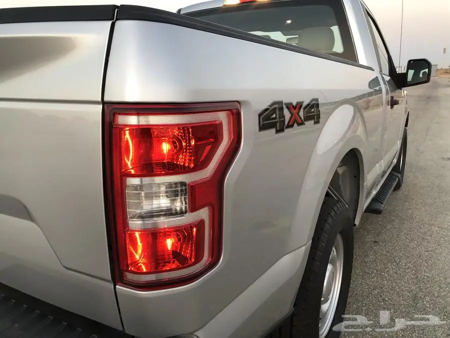 فورد F150 غماره 2018 دبل 6سلندر ممشي قليل مخزنه 33 ألف 11