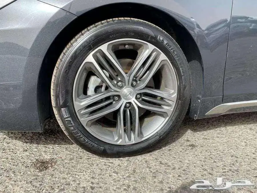 ازيرا ( ديزل ) 2019 بطاقة جمركية استيراد كوريا 9