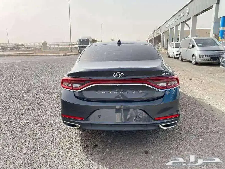ازيرا ( ديزل ) 2019 بطاقة جمركية استيراد كوريا 3