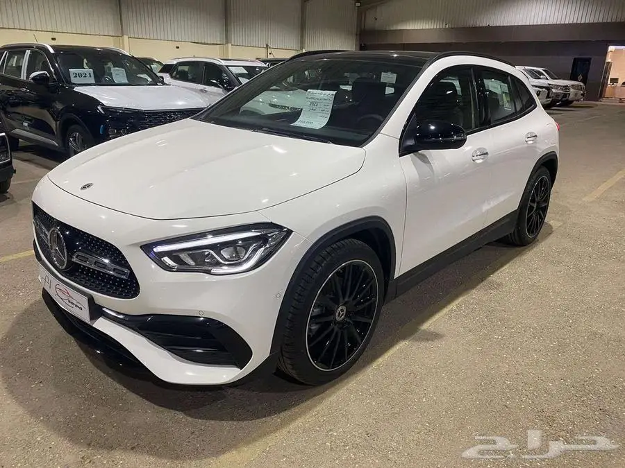 مرسيدس GLA200 جفالي 2023 اصفار تظليل مجاني 23