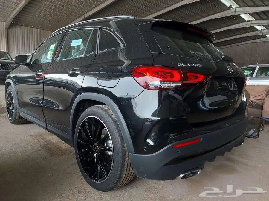 مرسيدس GLA200 جفالي 2023 اصفار تظليل مجاني 10