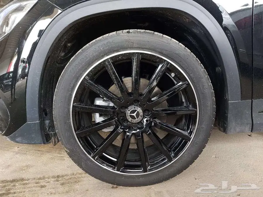 مرسيدس GLA200 جفالي 2023 اصفار تظليل مجاني 2