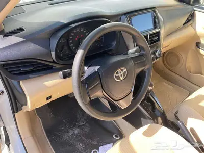 تويوتا يارس Y موديل- 2022 10