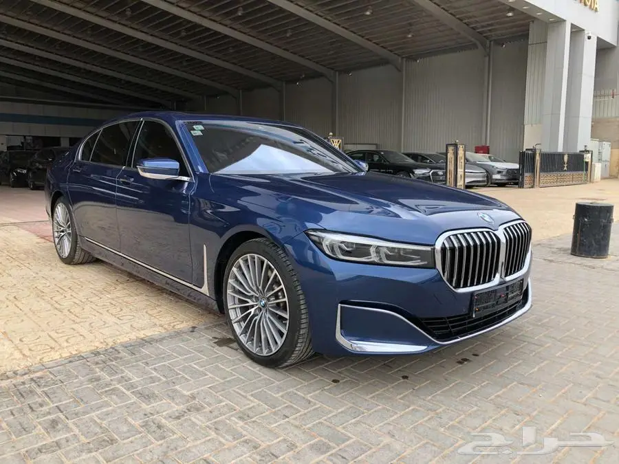 بي ام دبليو 730Li موديل 2022 خليجي 2