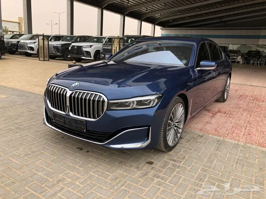 بي ام دبليو 730Li موديل 2022 خليجي 1