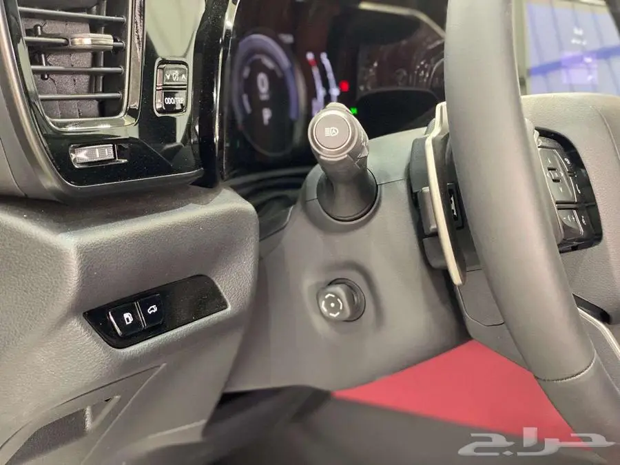 لكزس NX 350 AH ستاندر هايبرد 2025 - خليجي 10
