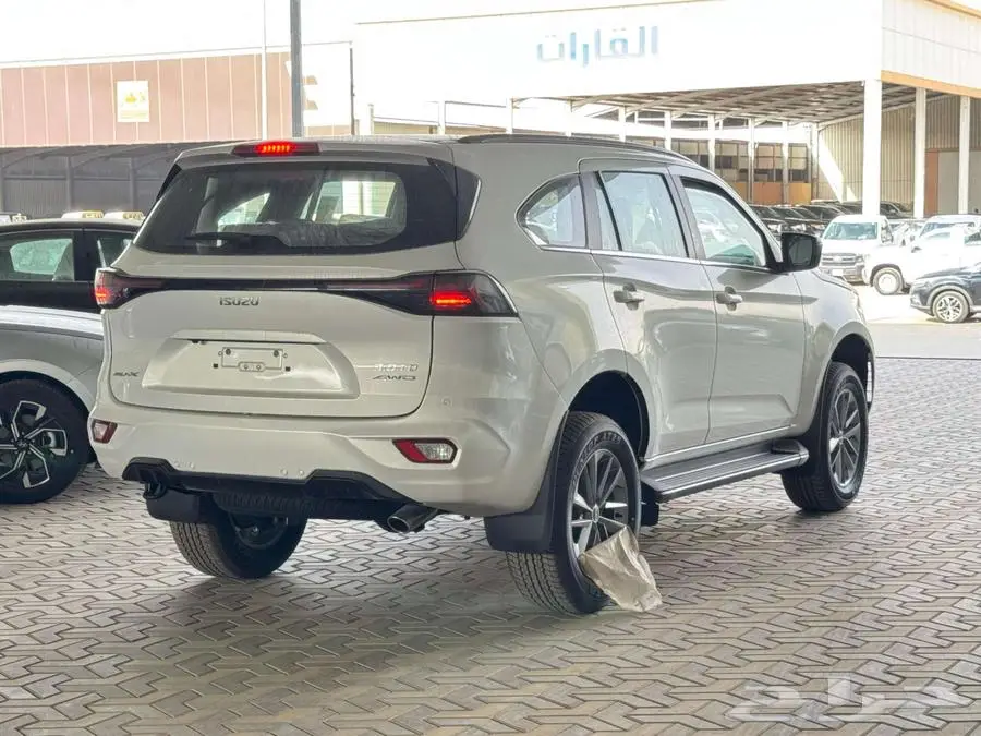 جيب ايسوزو MUX فل كامل دبل2025كاش وأقساط عن طريق البنك 4