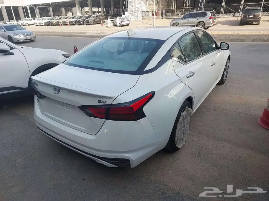 نيسان التيما SV نص فل 2025 3