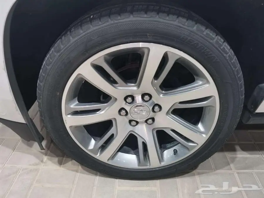 كاديلاك اسكاليد موديل 2020 سعودي 13