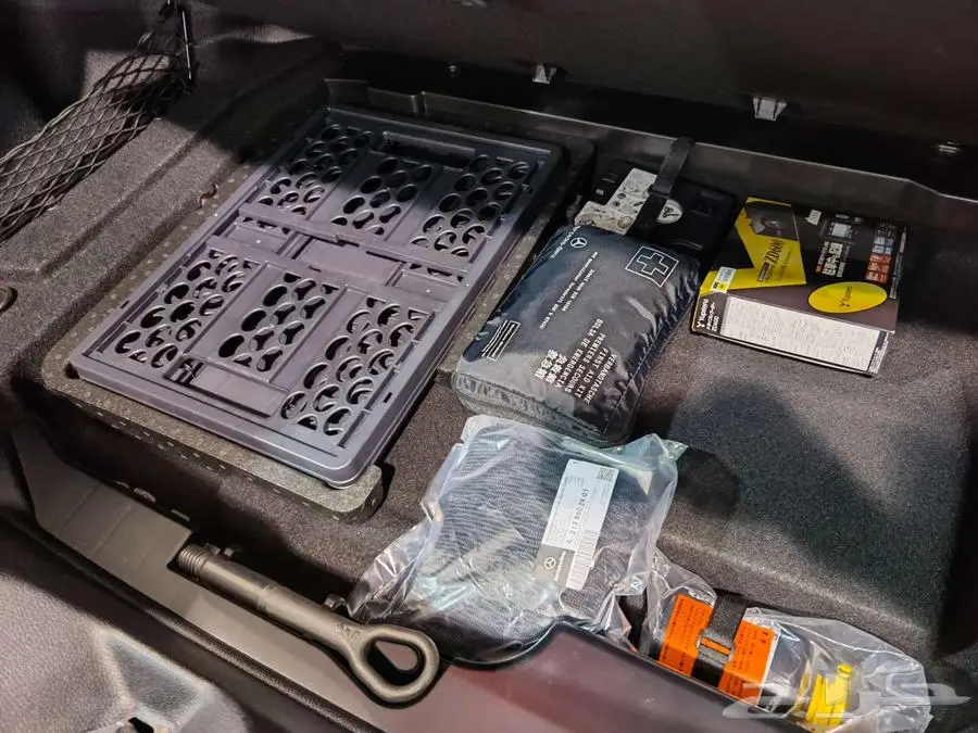 Mercedes CLS 450 AMG KIT مخزن العداد (4) الف إصدار خاص 8