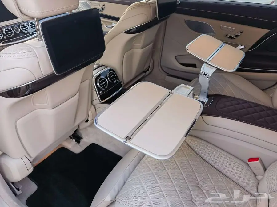Mercedes مايباخ S560 مخزن العداد 15 الف اعلى المواصفات index