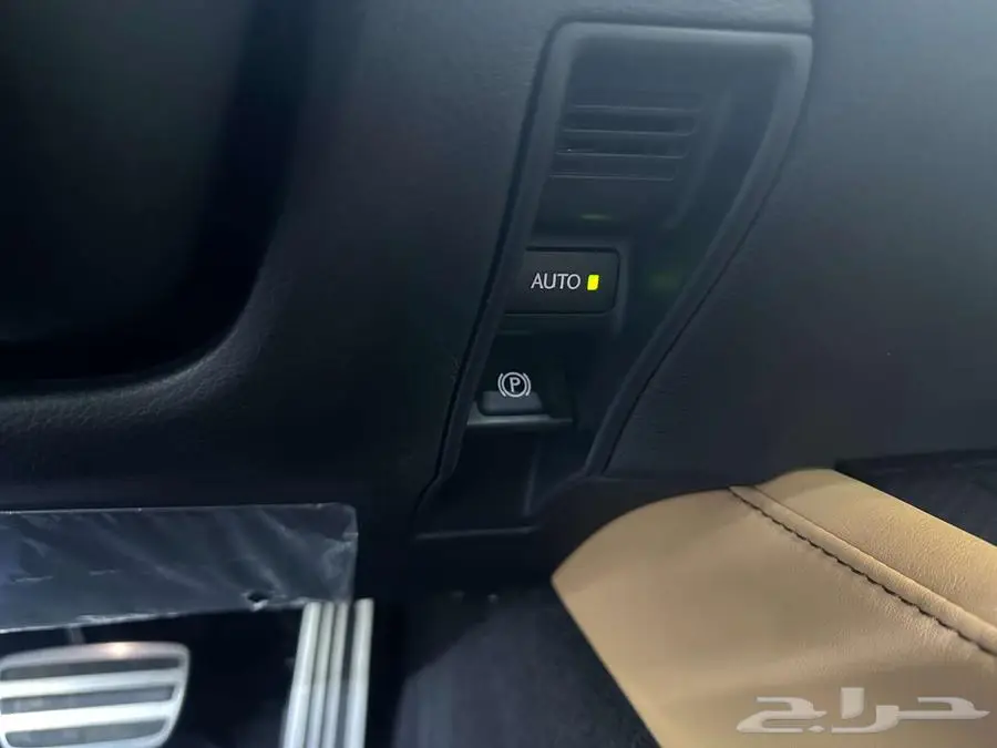 لكزس GS350 اف سبورت 2016 خليجي بحالة الوكالة مالك اول 47