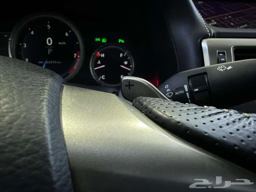 لكزس GS350 اف سبورت 2016 خليجي بحالة الوكالة مالك اول 38