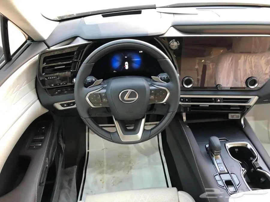 لكزس RX350BH 2024 سعودي اسود - ابيض. 6