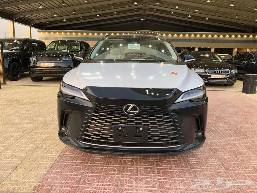 لكزس RX350BH 2024 سعودي اسود - ابيض. 1