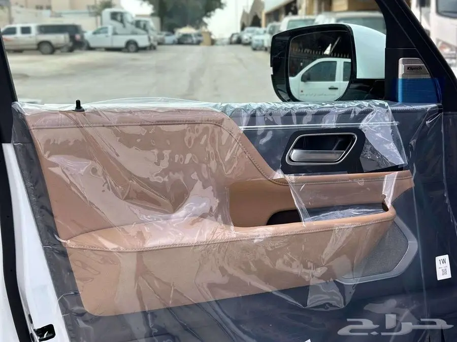 إنفينيتي QX80 2025 سينسوري - نص فل 16