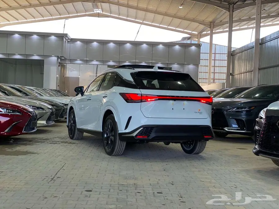لكزس RX 350 F_SPORT موديل 2024 - أقل سعر 4