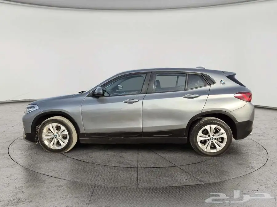 بي ام دبليو الفئة اكس 2 xDrive 20i 2023 1