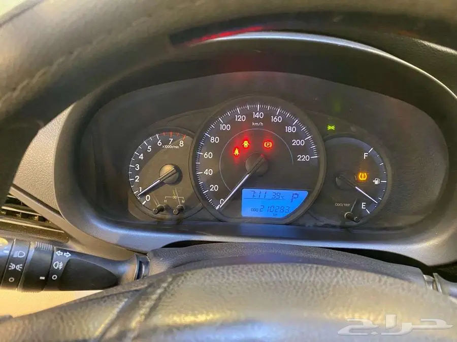 يارس 2021 بنزين رقم السيارة 7 19