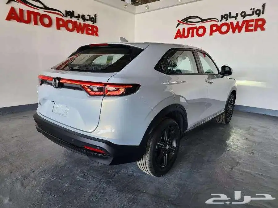 هوندا HRV 2024 LX نص فل 3