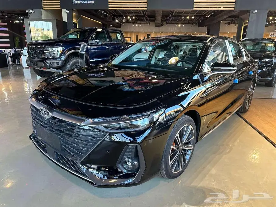 شيري اريزو 8 2025 1