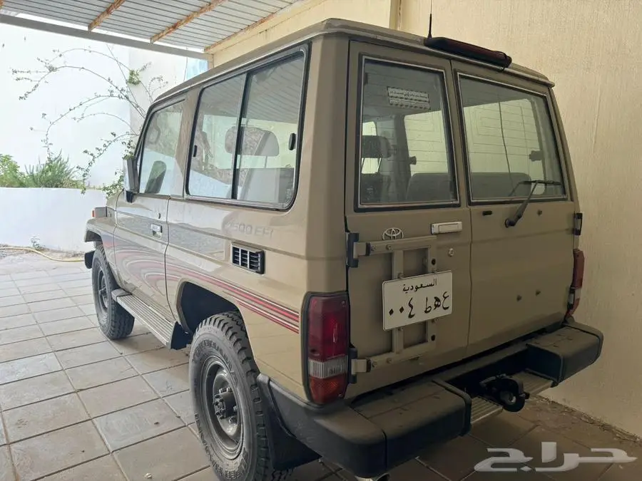 جيب ربع 2006 بريمي نظيف جد ا 2