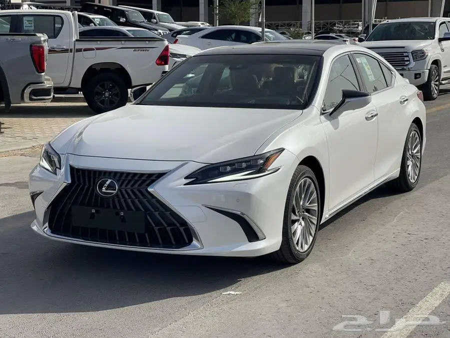 لكزس ES350 DD كويتى 2025 لمبيعات الكاش والبنوك 2