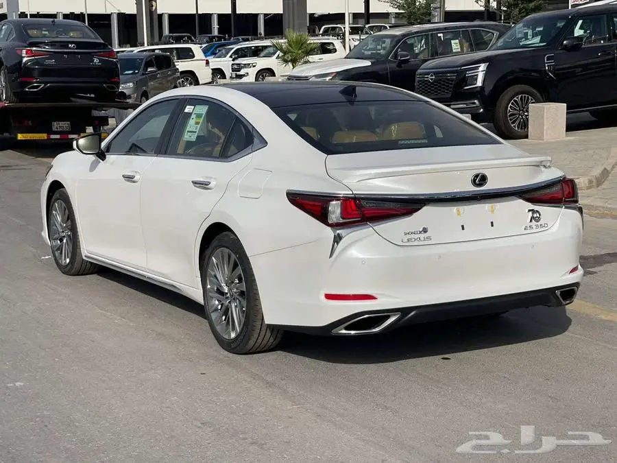 لكزس ES350 DD كويتى 2025 لمبيعات الكاش والبنوك 5