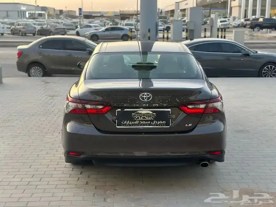 تويوتا كامري LE مطور 2023 6