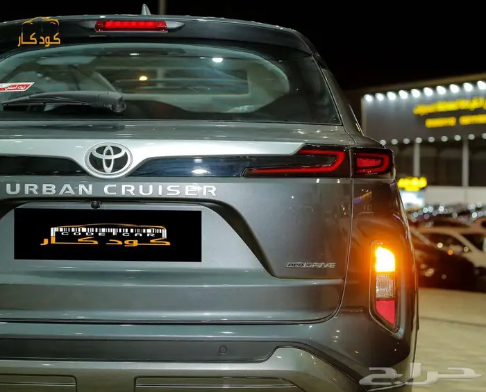 تويوتا اوربان كروزر GLX 2025 9