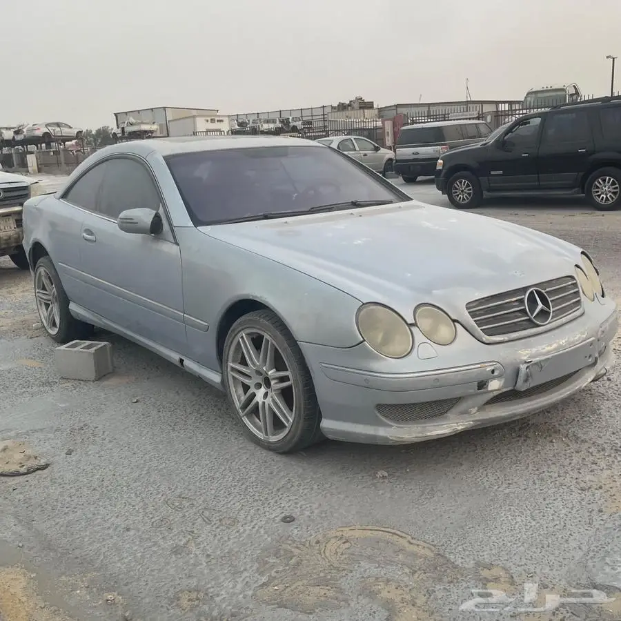 مرسيدس باب واحد تشليح قطع غيار فياقرا CL500 1